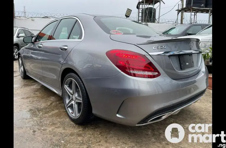 2016 Foreign-used Mercedes Benz C300 - 5/5