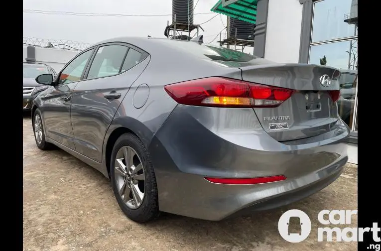 Used 2017 Hyundai Elantra - 5/5