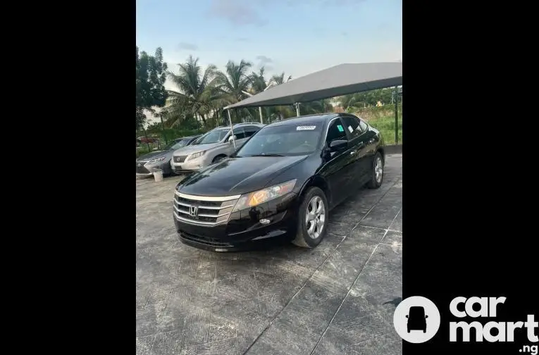 Tokunbo 2010 Honda Crosstour - 2/5