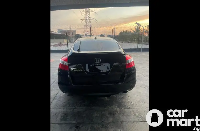 Tokunbo 2010 Honda Crosstour