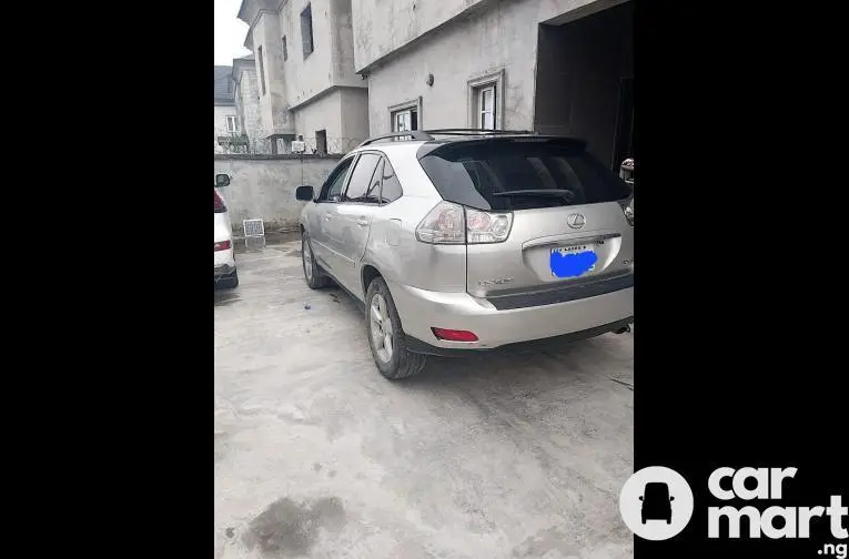 Clean Registered 2005 Lexus RX330 With Tesla Screen - 5/5