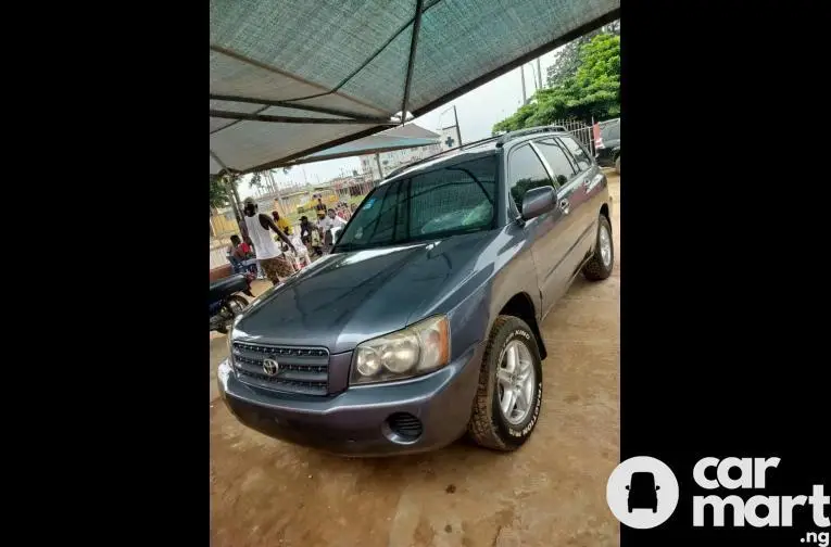 Clean Registered 2003 Toyota Highlander 4WD V6 - 1/5