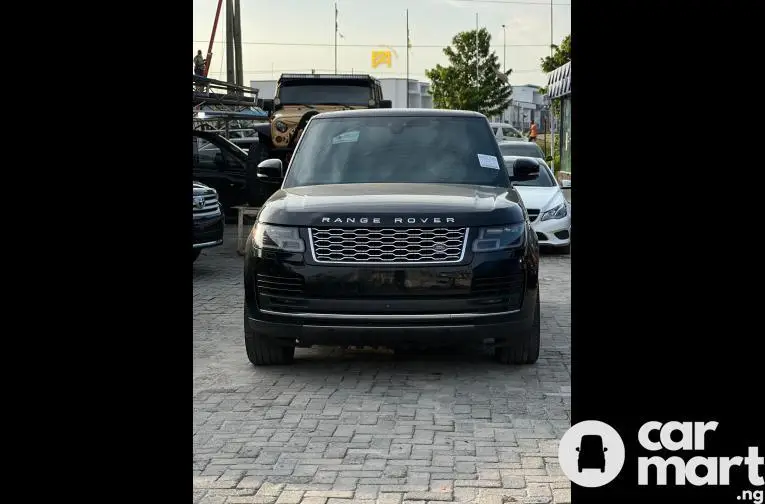 2019 Range Rover Supercharged SWD - 1/5