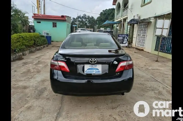 Used 2008 Toyota Camry - 3/5