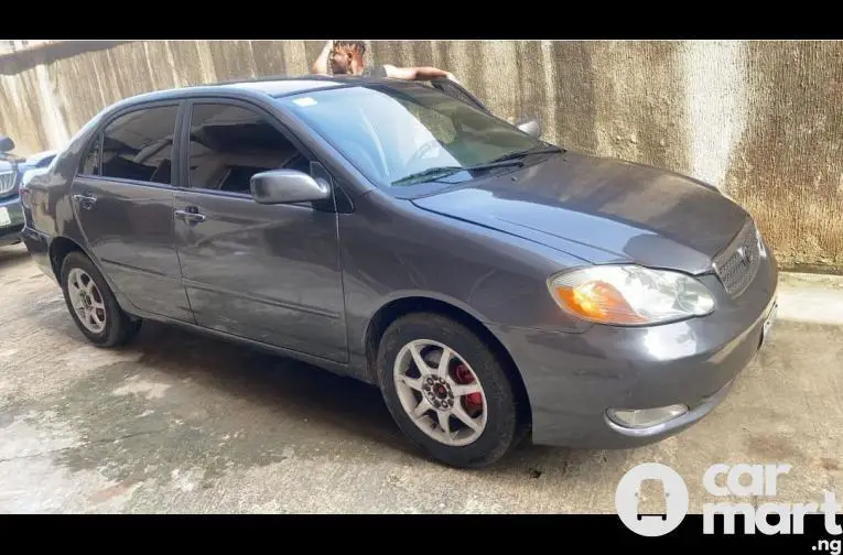 Clean Registered 2006 Toyota Corolla - 4/5