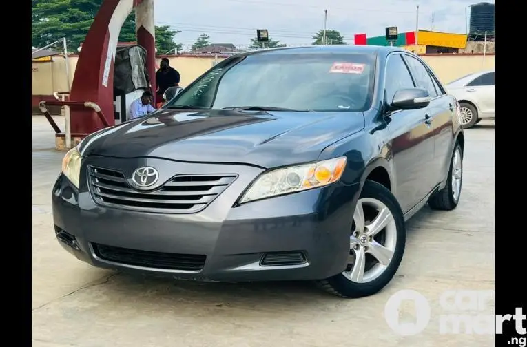 Foreign Used Toyota Camry 2008 LE Edition - 1/5