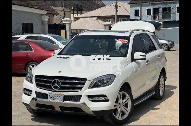 Foreign used 2014 Mercedes Benz ML350 - 2/4