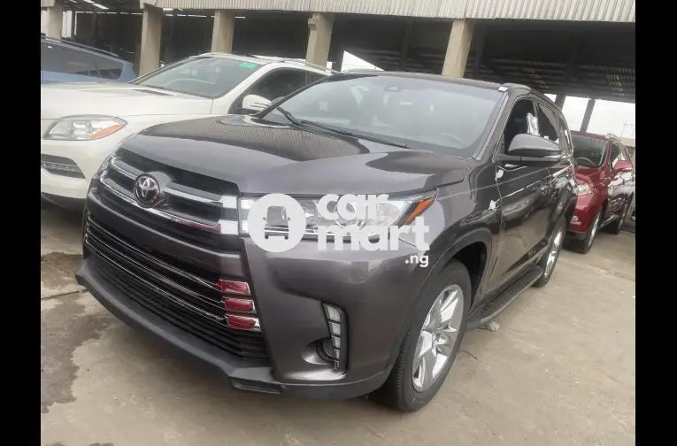 2016 Toyota Highlander - 1/5