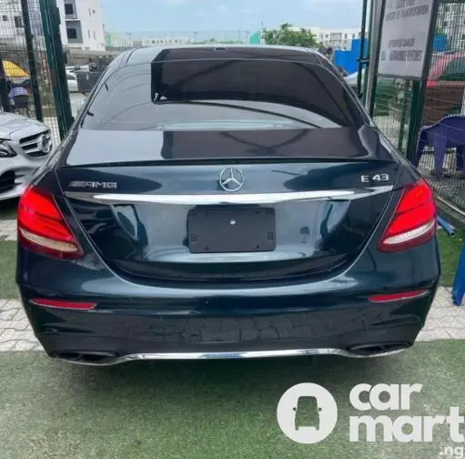 Tokunbo 2017 Mercedes Benz E43 - 5/5