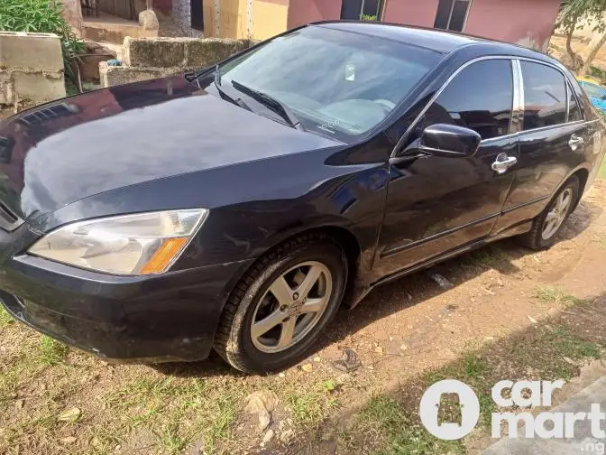 Used Honda Accord 2005