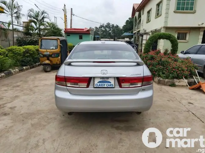 Super Clean 2004 Honda Accord EOD Model