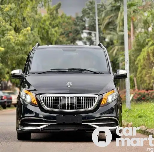 SUPER CLEAN 2012 MERCEDES BENZ MAYBACH VIANO VIP EDITION - 1