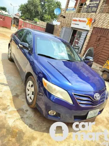 Clean Registered 2008 Upgraded To 2010 Toyota Camry With Android Screen - 1/5