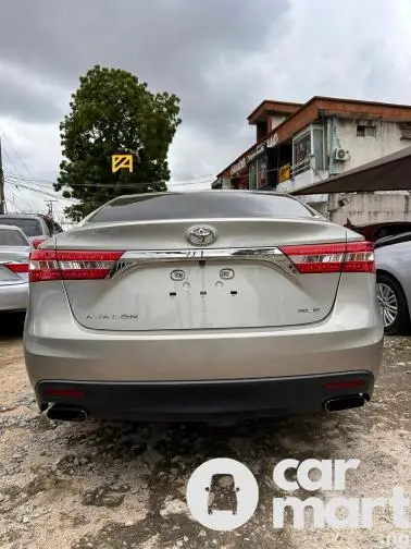 2014 Toyota Avalon XLE - 5/5