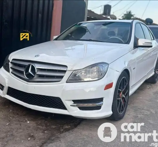 2012 Mercedes Benz C250 - 1/5