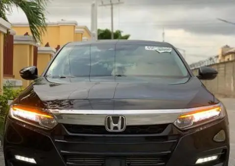 Tokunbo 2018 Honda Accord - 1/5