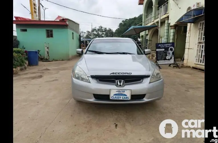 Super Clean 2004 Honda Accord EOD - 1/5