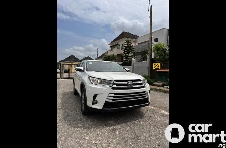 2017 Toyota Highlander XLE - 1/5