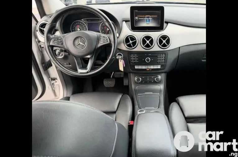 Tokunbo 2016 Mercedes Benz B250 - 2/5