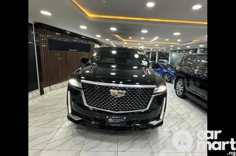 Tokunbo 2021 Cadillac Escalade 600 (Platinum Edition) - 2/5