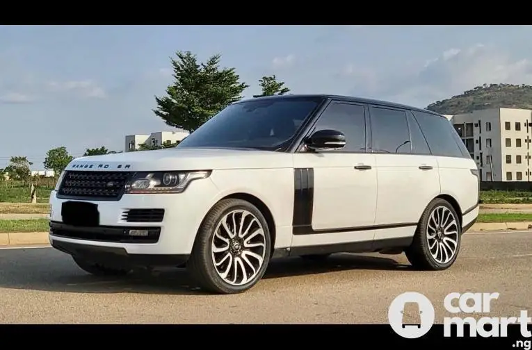 SUPER CLEAN 2014 RANGE ROVER AUTOBIOGRAPHY - 2/5