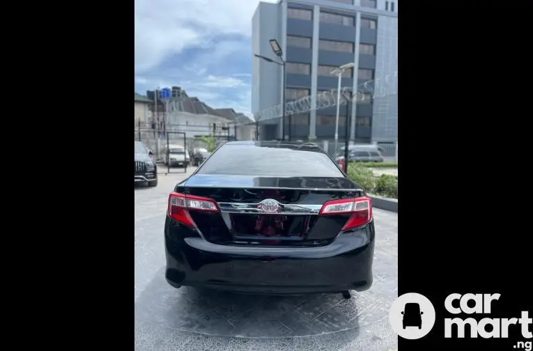 Tokunbo 2013 Toyota Camry LE - 5/5