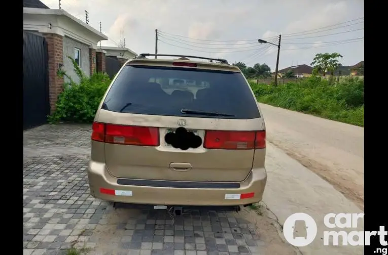 Clean First Body 2002 Honda Odyssey