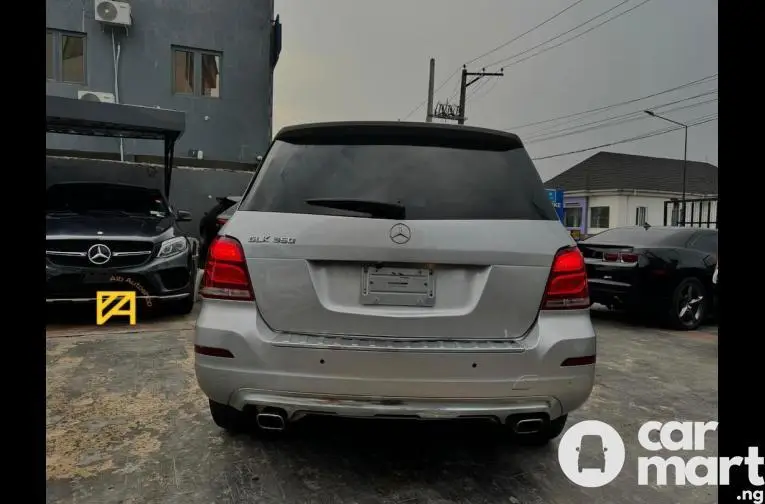 2010 Mercedes Benz GLK 350 - 5/5