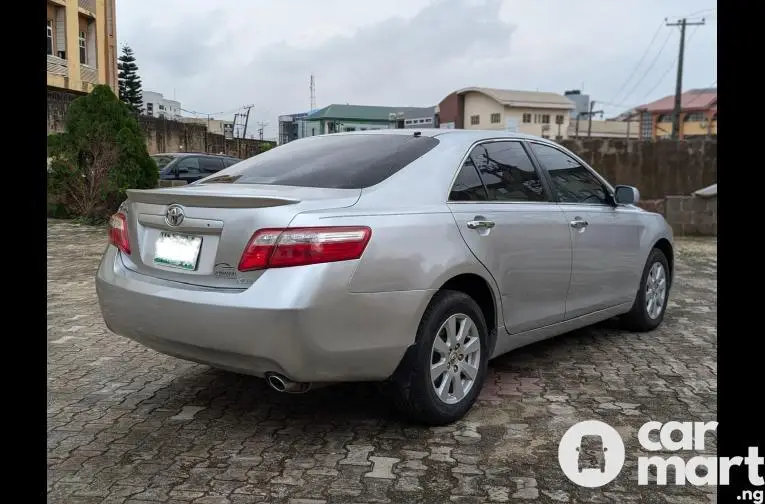 Nigerian Used 2009 Toyota Camry XLE - 5/5