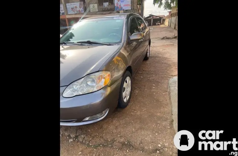 Neatly used 2007 Toyota corolla