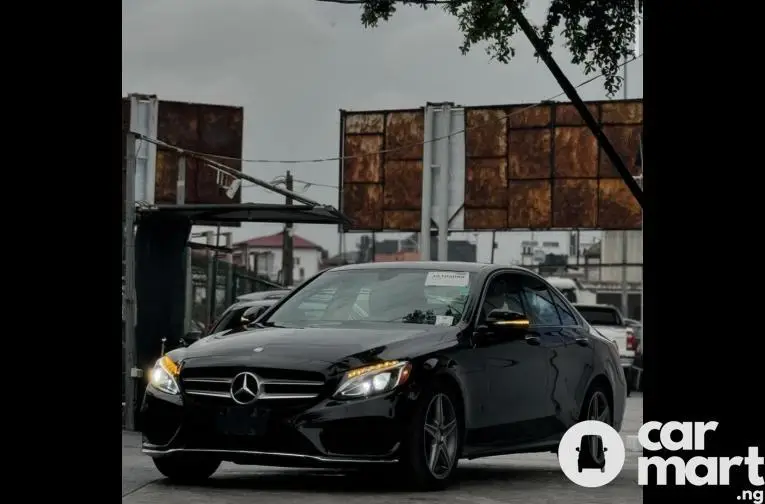 Tokunbo 2015 Mercedes Benz C300 - 1