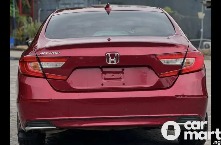 Pre-Owned 2019 Honda Accord - 4/5