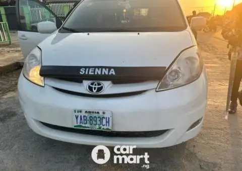 Used Toyota Sienna 2007 - 1/5