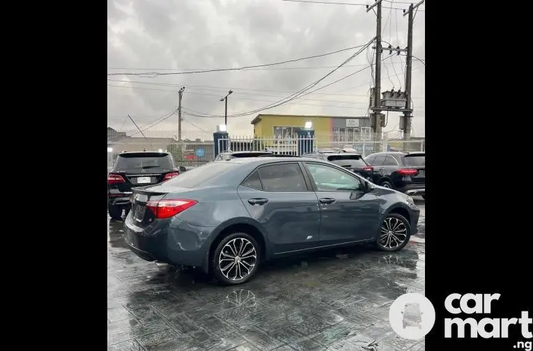 Tokunbo 2017 Toyota Corolla S - 5/5