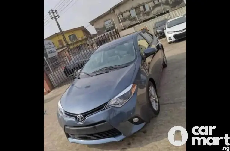 2015 Toyota Corolla - 3/5