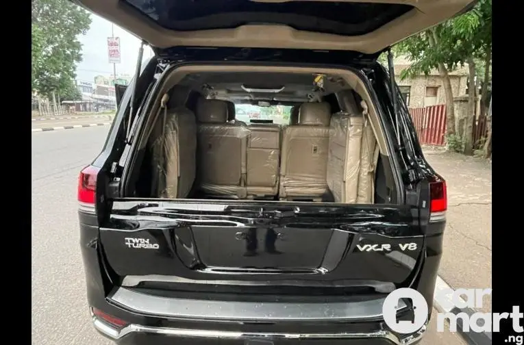 TOKS STANDARD 2023 UPGRADED TOYOTA LAND CRUISER - 4/5