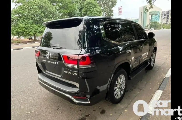 TOKS STANDARD 2023 UPGRADED TOYOTA LAND CRUISER - 5/5