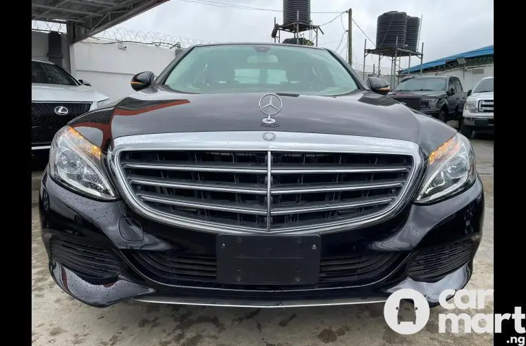 2017 Foreign-used Mercedes Benz C300 - 1