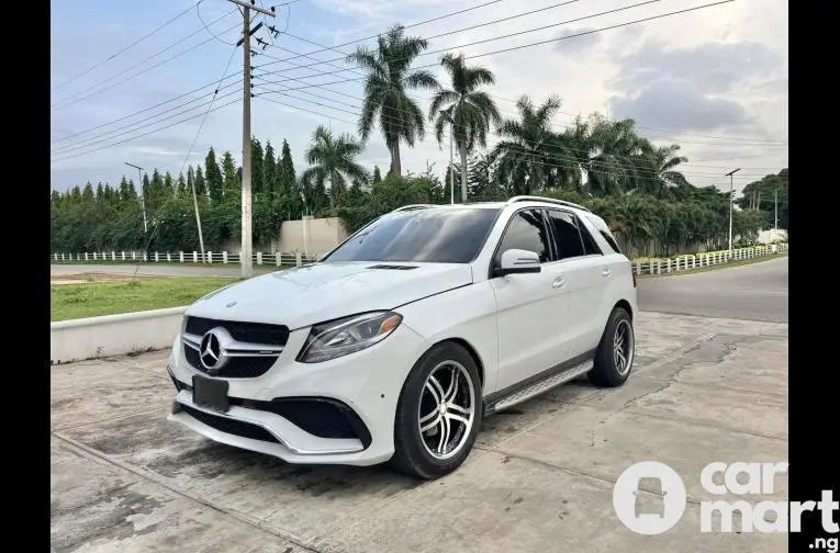 SUPER CLEAN 2015 ML350 UPGRADED TO GLE350 - 1/5