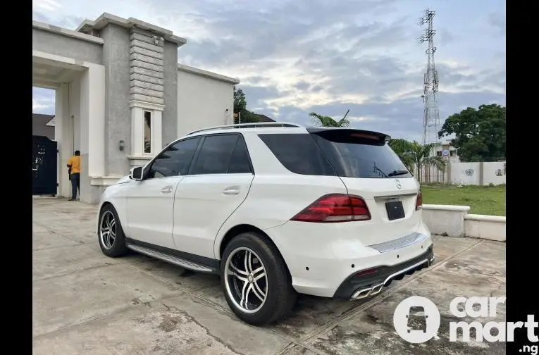 SUPER CLEAN 2015 ML350 UPGRADED TO GLE350 - 4/5