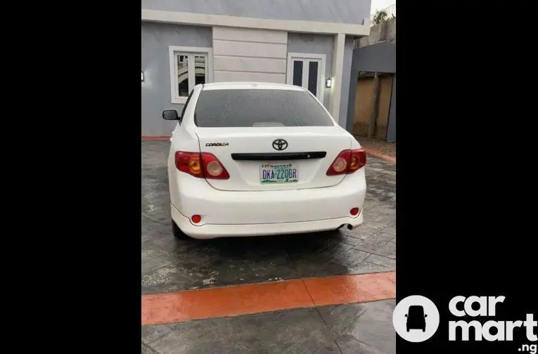 SUPER CLEAN 2009 TOYOTA COROLLA S - 5/5