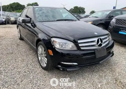 Mercedes Benz c300 2008 - 4/5