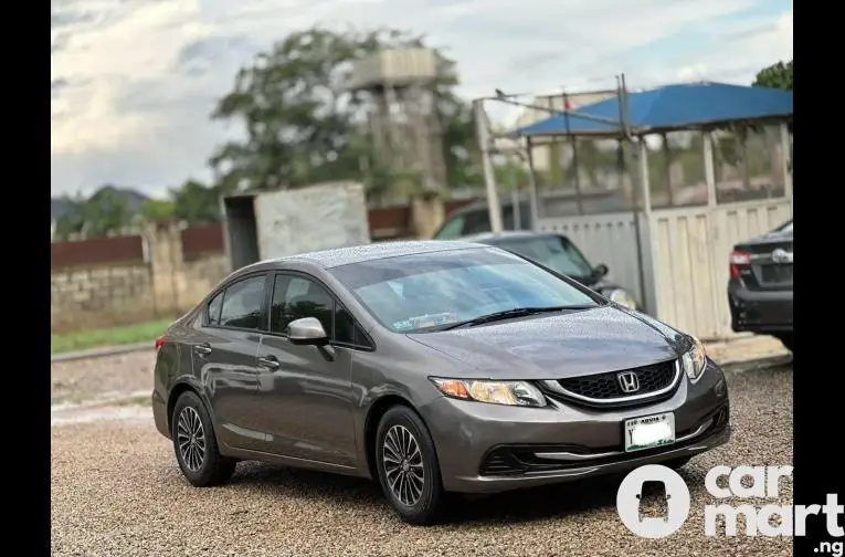 SUPER CLEAN 2014 HONDA CIVIC