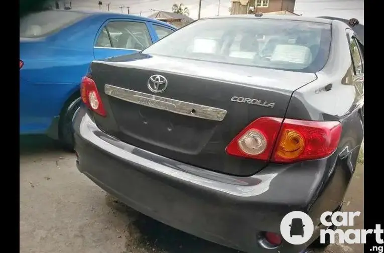 Sharp 2010 Toyota Corolla - 5/5