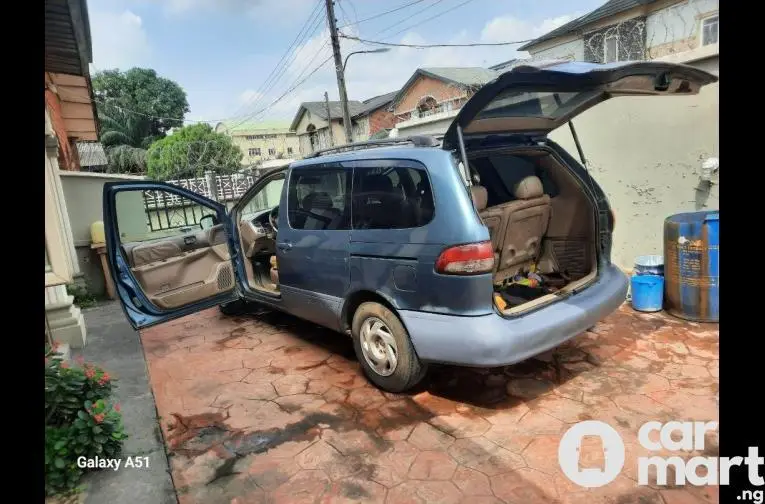 Used Toyota Sienna 2002 - 4/5