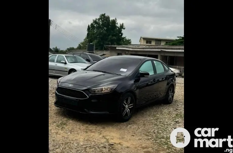 Brand New Ford Focus - 1/5