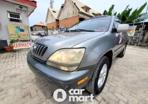 Used Lexus RX 300 2009 - 2/5