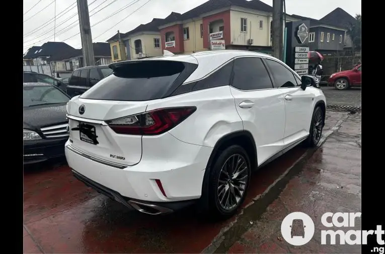 Registered 2019 Lexus RX 350 F-Sport - 3/5