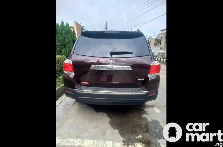 Foreign used Toyota Highlander - 5/5