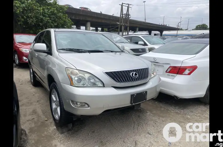 Foreign Used 2006 Lexus RX330 - 1/5